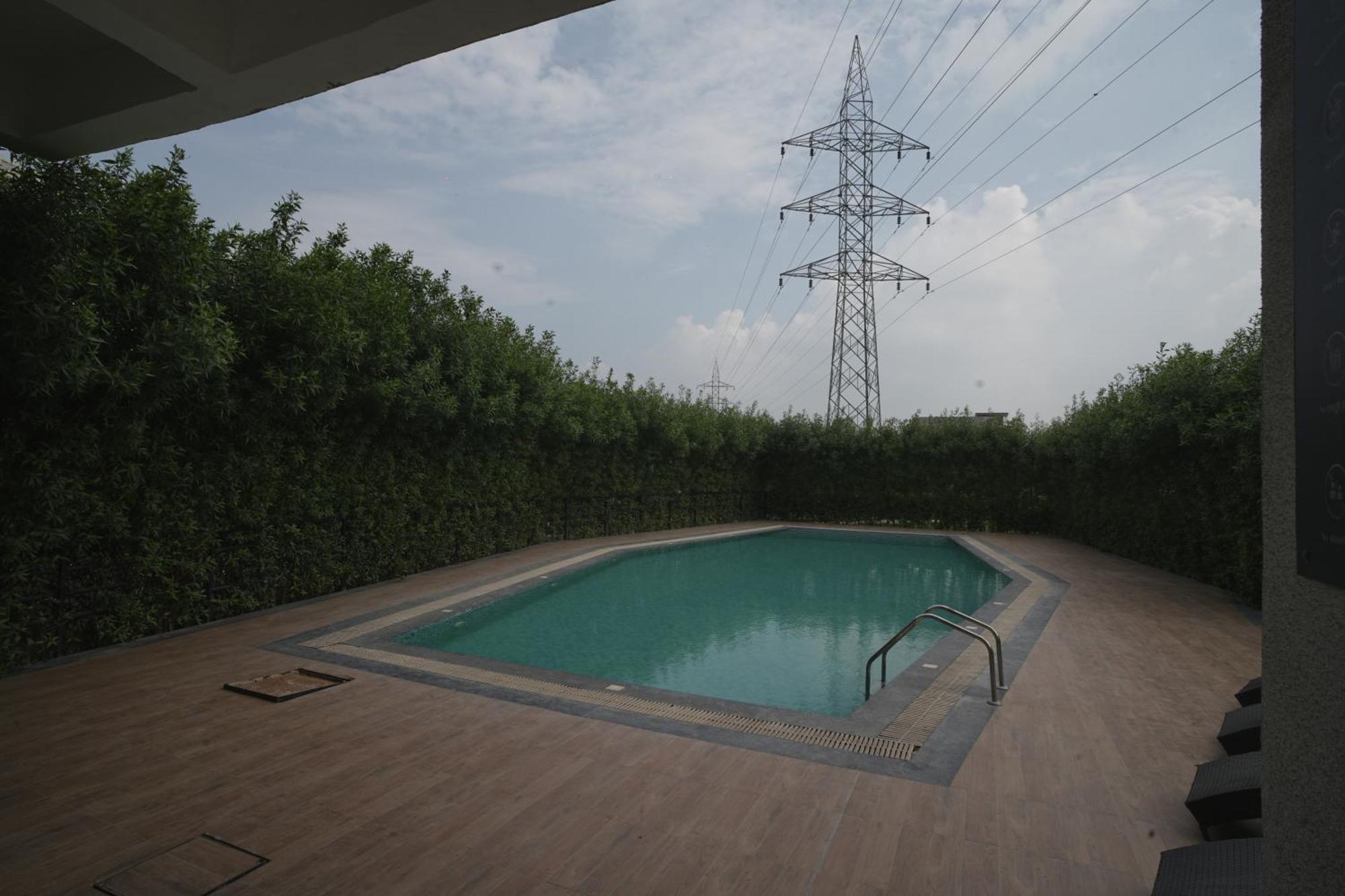 Tdi Club Retreat Sector-110 Hotel Mohali Luaran gambar