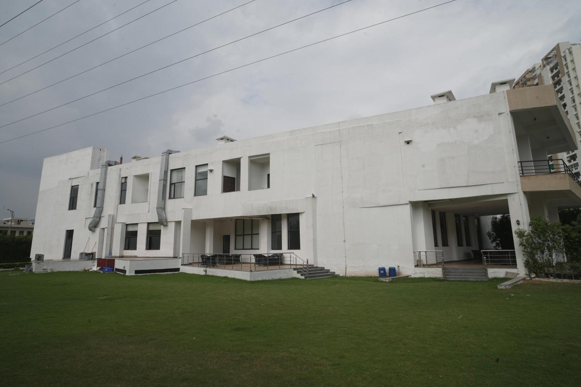 Tdi Club Retreat Sector-110 Hotel Mohali Luaran gambar